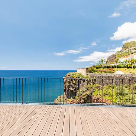 Daire Atlantic Gem By Homie Câmara de Lobos