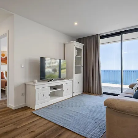 Atlantic Gem By Homie * Câmara de Lobos