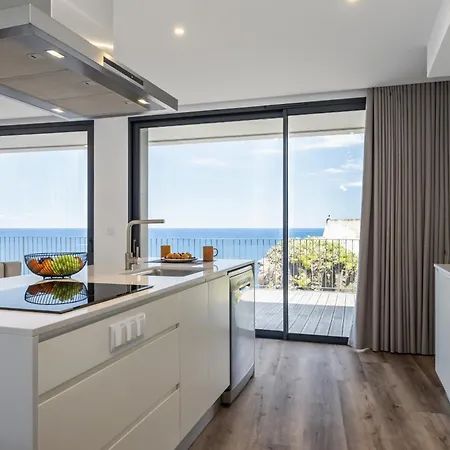 Atlantic Gem By Homie Апартаменты Камара-де-Лобуш